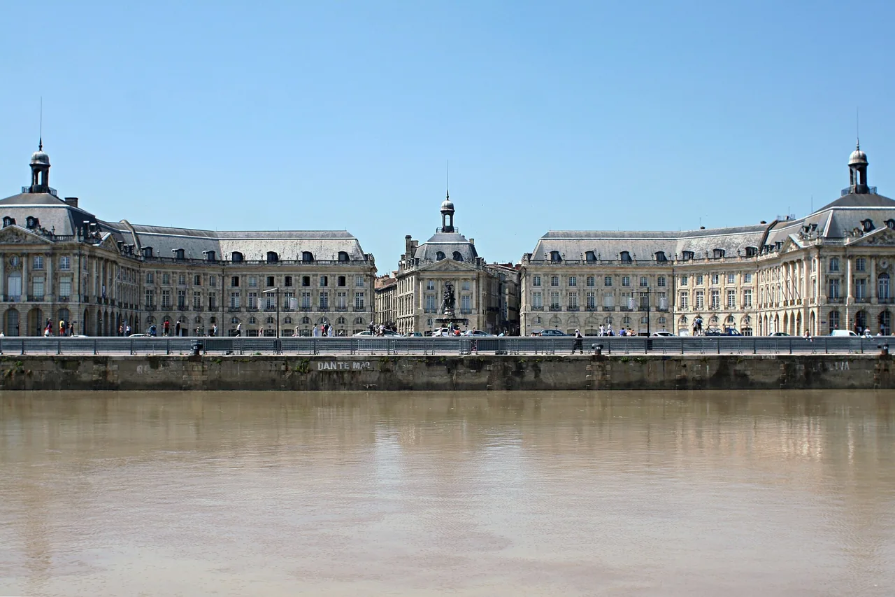 Place de la Bourse, Bordeaux
